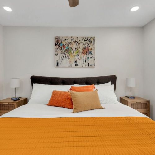 Master Bedroom (King)