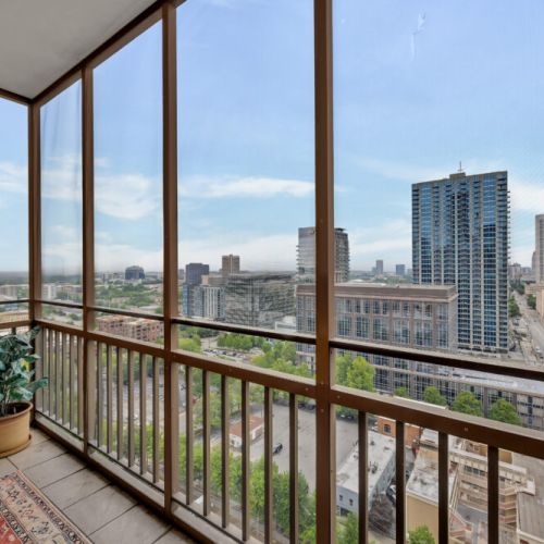 Balcony Views - 19th Floor