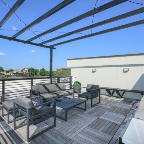 Common Area Rooftop Patio