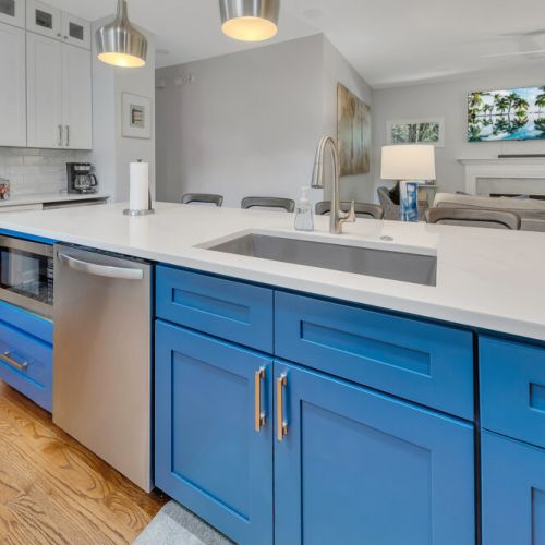 Kitchen - Deep pan sink