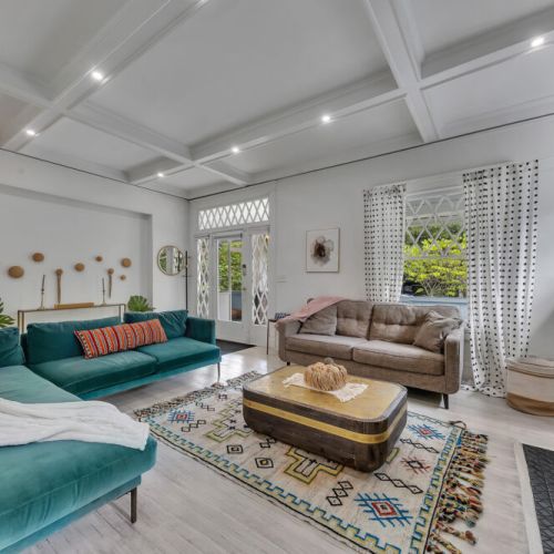 Unit 1 - Colorful Sofas