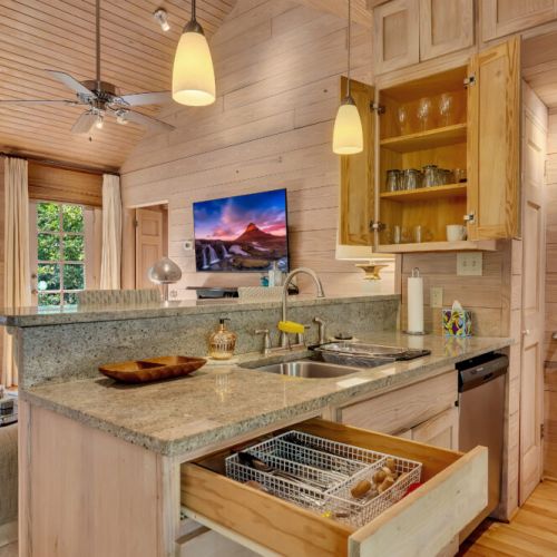 Kitchen - Fully stocked