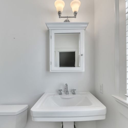 Upstairs Bedroom 3 ensuite bathroom