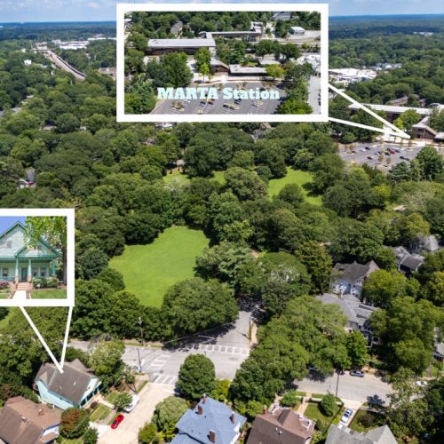 This colorful and welcoming bungalow stands out with its intricate teal trim