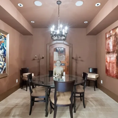 Elegant wine tasting room w/ seating for intimate gatherings