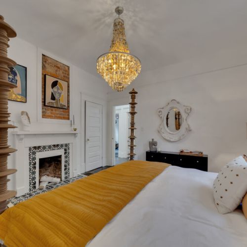 Bedroom (King)  1 - Unit A