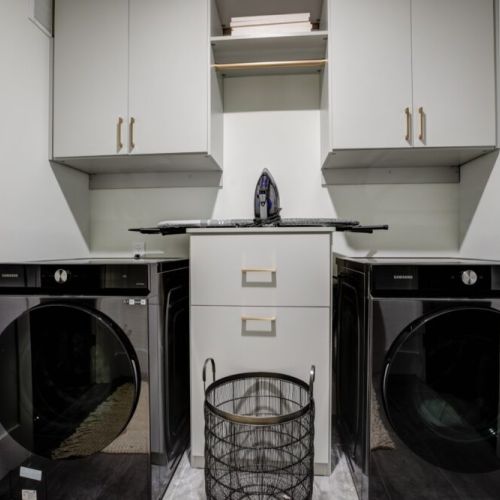High Capacity 6.1 cu.ft. Washer and Dryer