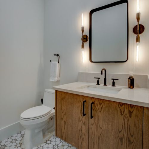 Half Bath - Custom Lighting