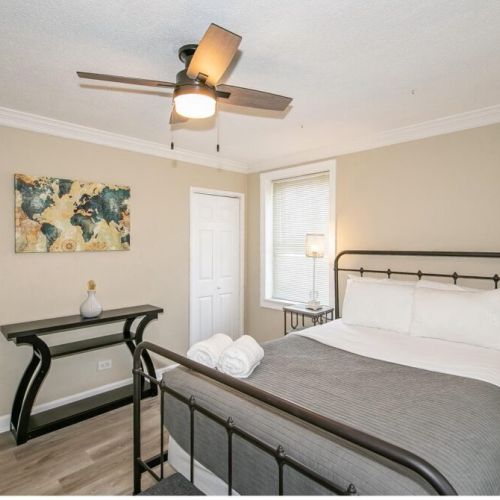 Fresh linens - King Bed