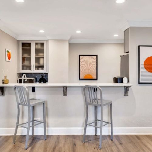 Kitchen - Bar / Dining Area