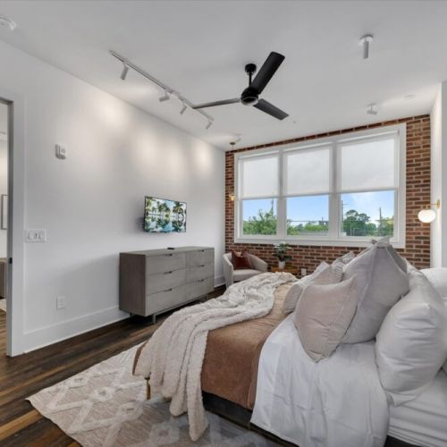 Master Bed - Ceiling Fan