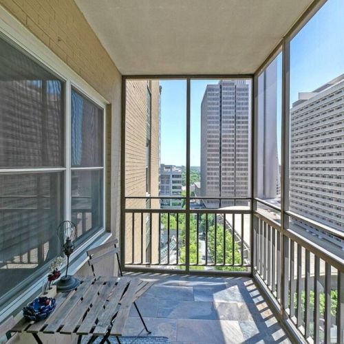 Rare 14th floor private balcony
