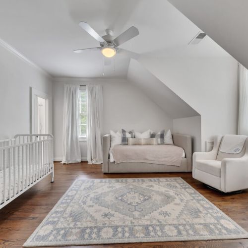 Upstairs Bedroom 3 - Twin / Crib