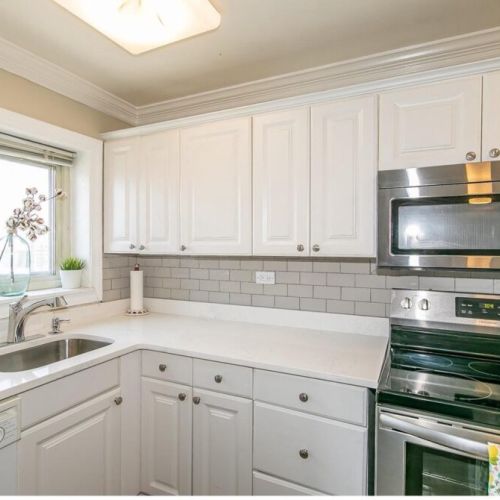 Kitchen with open counter space