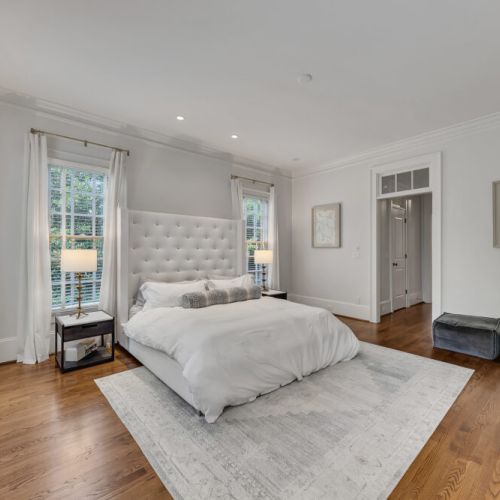 Master on main - King