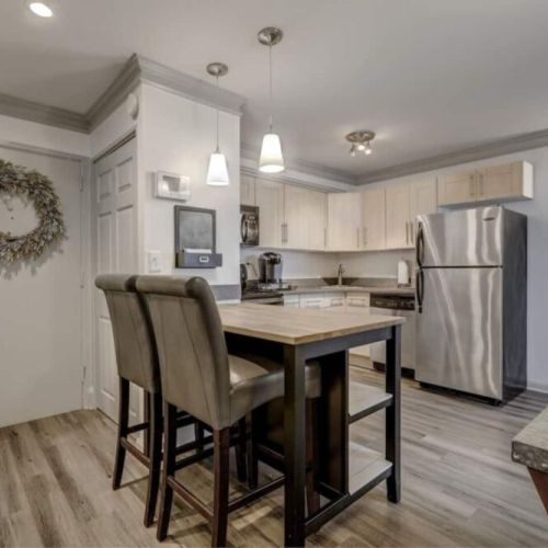 Entry / Kitchen