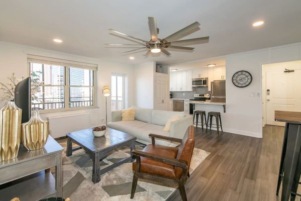 StayATL | High Rise Condo Downtown ATL with Views