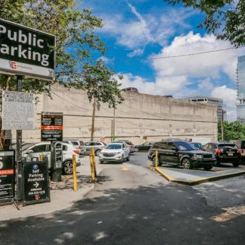 Public Parking. Garage in background is recommended.