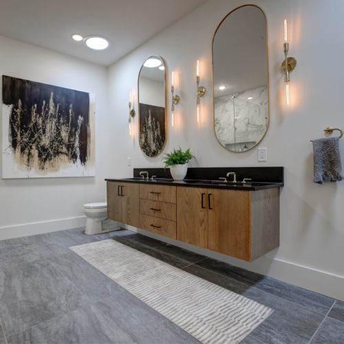 Master Bath - Custom Lighting