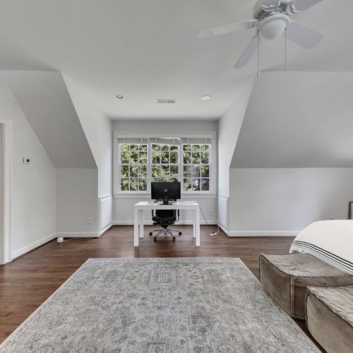 Bedroom 5: Upstairs in-law suite (private space from rest of home)
