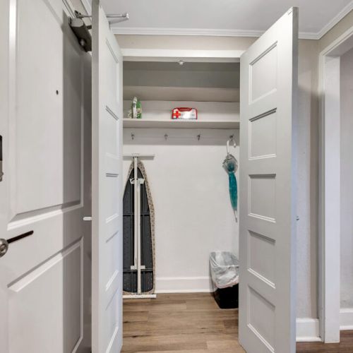 Closet - Ironing / First Aid