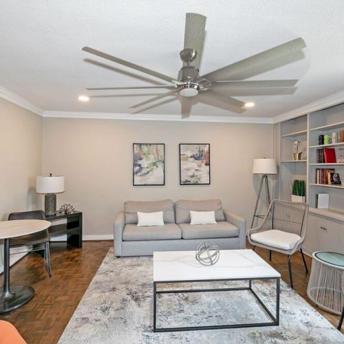 Living room with a ceiling fan