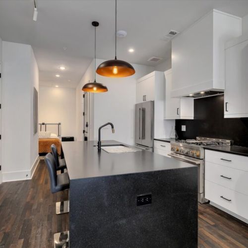 Kitchen - Custom Cabinets