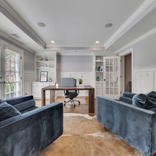 Private Office - Base Level