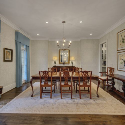 Dining Table - 12 seaters (leaf and extra chairs not included)