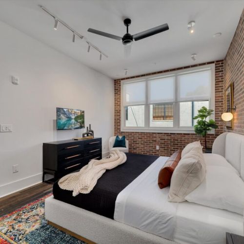 Master Bed - Ceiling Fan