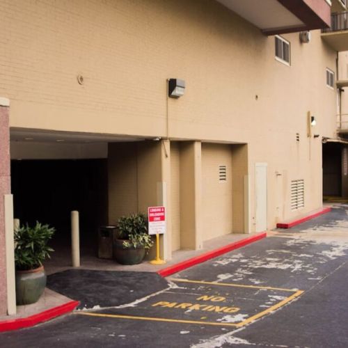 Unloading Zone