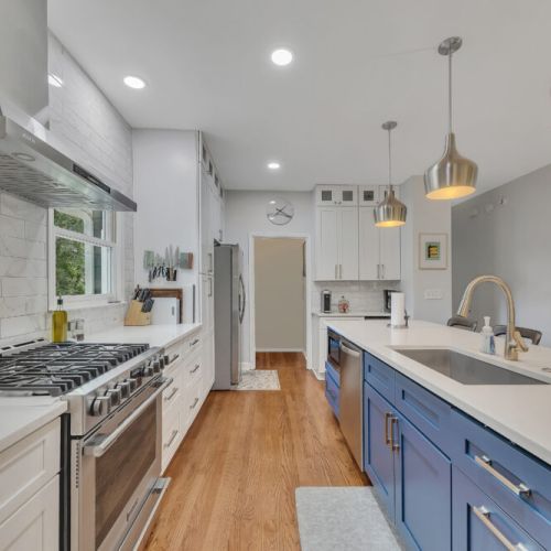 Kitchen - Quartz Counter tops