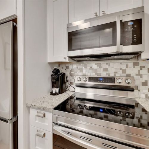 Kitchen - Keurig Coffee Maker