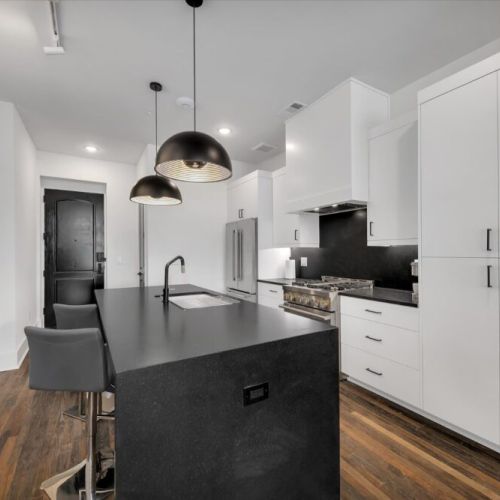 Chefs Kitchen - Custom Cabinets