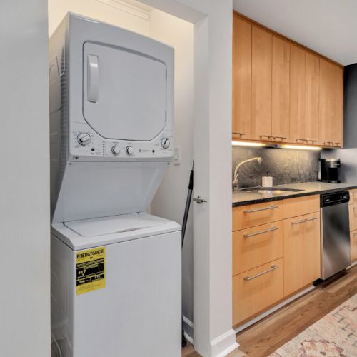 In unit Washer/Dryer