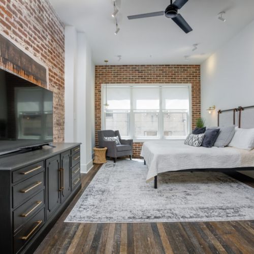 Master Bed - Ceiling Fan