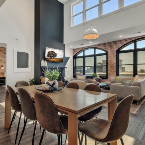 6-8 to seater dinning table.
