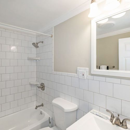 White full- bathroom