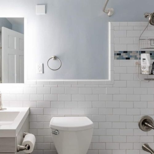 Fully stocked bathroom