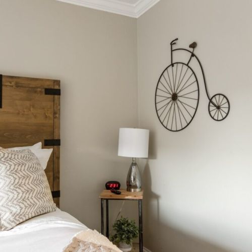 Queen bed