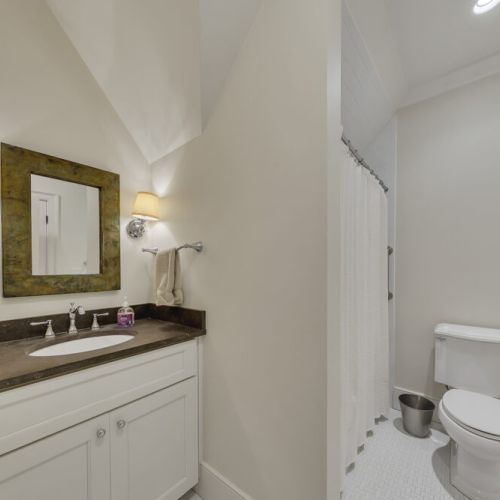 Bathroom 4 - Shower Tub Chrome fixtures & towel bars