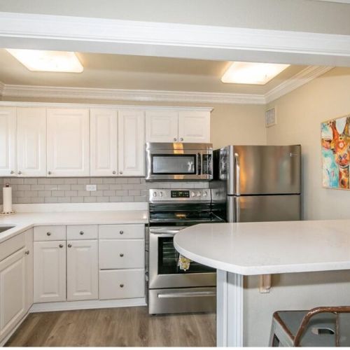 Kitchen bar