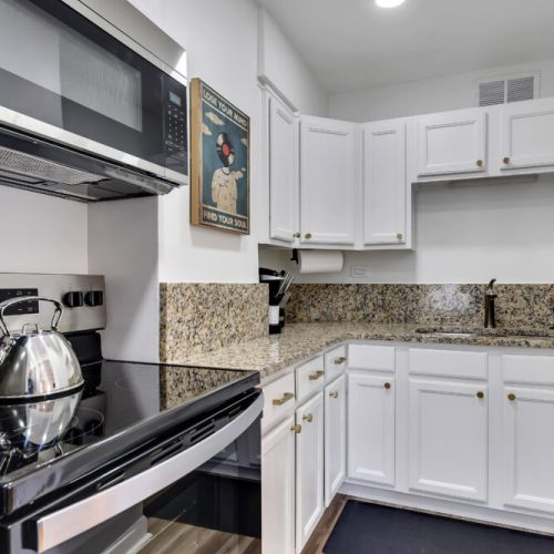 Kitchen - Granite Counter Tops