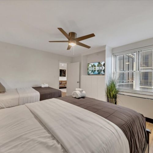 Second Bedroom w Smart Cable TV