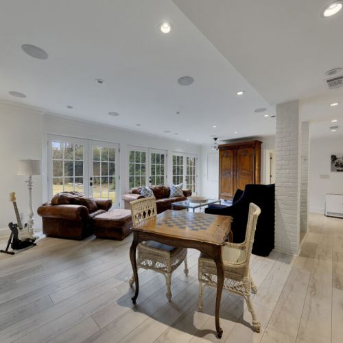 Living room 2 - Entertainment Table