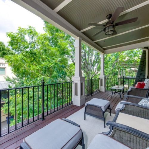 Top Floor Patio - Ceiling Fan