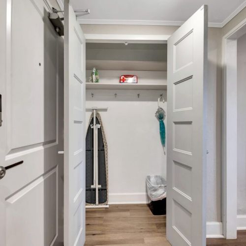 Closet - Ironing / First Aid