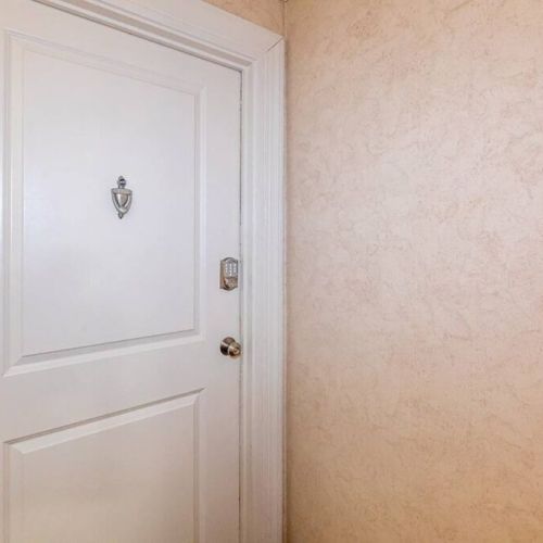 Keyless Unit Entry w digital smart lock
