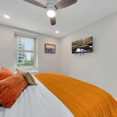 Master Bedroom - Smart TV