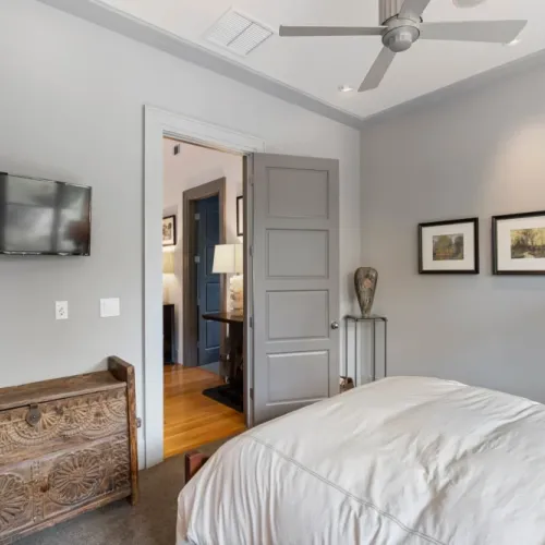 Simple, comfortable bedroom w/ clean lines & a relaxed feel